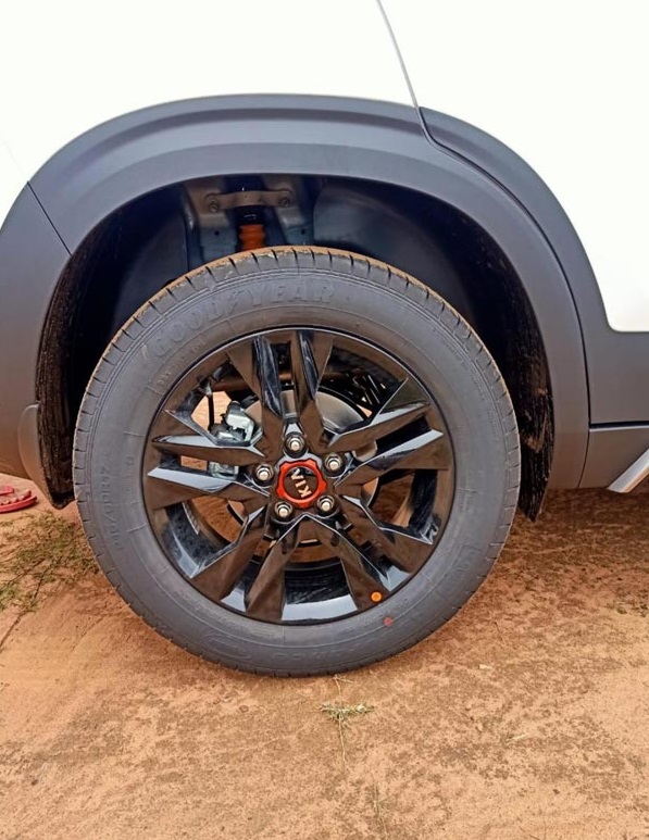 Bộ v&agrave;nh 17 inch mới của Kia Seltos Anniversary Edition 2020