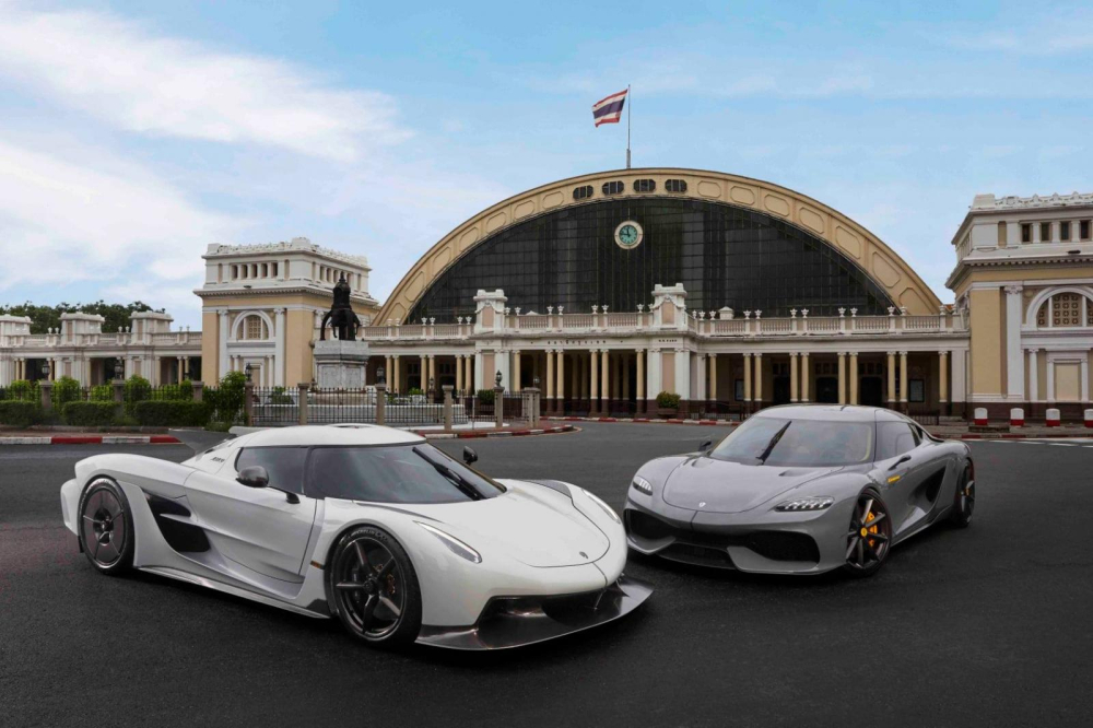 Đây là lần đầu tiên Koenigsegg Jesko Absolut và Koenigsegg Gemera xuất hiện cùng nhau tại châu Á Đây là lần đầu tiên Koenigsegg Jesko Absolut và Koenigsegg Gemera xuất hiện cùng nhau tại châu Á