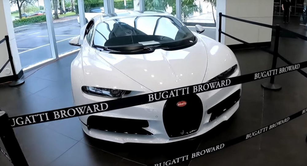 Chiếc siêu xe Bugatti Chiron Sport đang được đại lý Lamborghini Broward cho thuê với giá cắt cổ Chiếc siêu xe Bugatti Chiron Sport đang được đại lý Lamborghini Broward cho thuê với giá cắt cổ