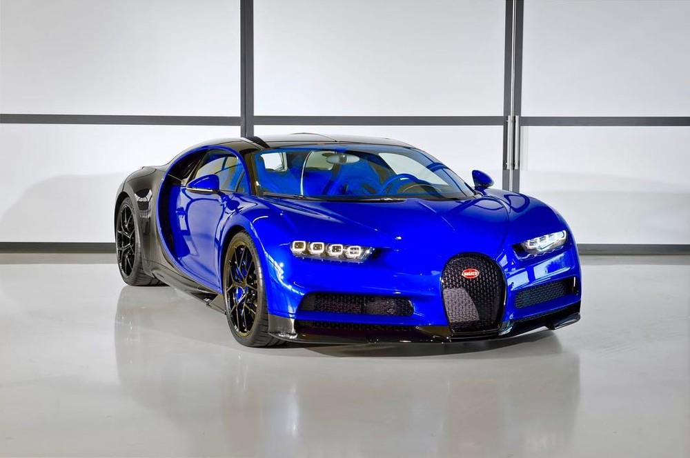 Bugatti Chiron Sport là phiên bản dành cho đường đua của Chiron Bugatti Chiron Sport là phiên bản dành cho đường đua của Chiron