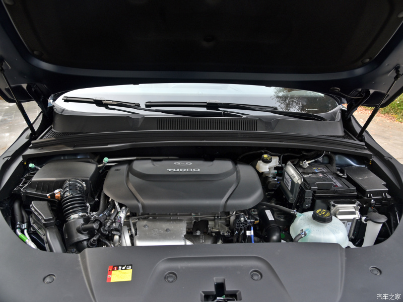 Wuling Victory 2021 d&ugrave;ng động cơ xăng tăng &aacute;p 1,5 l&iacute;t