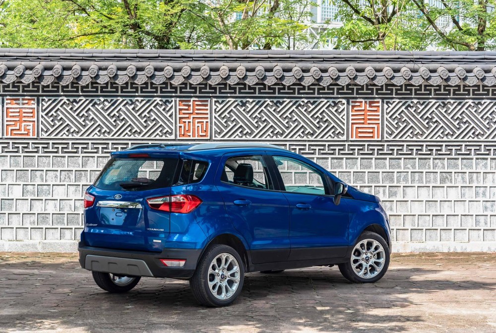Ford EcoSport 2020 tại Việt Nam bị cắt bỏ lốp dự ph&ograve;ng ph&iacute;a sau
