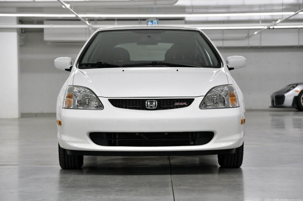 SiR là phiên bản thể thao của Honda Civic SiR là phiên bản thể thao của Honda Civic