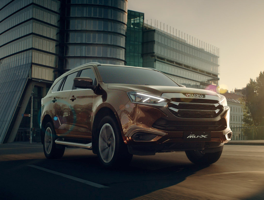 Isuzu MU-X 2021 dùng động cơ như cũ