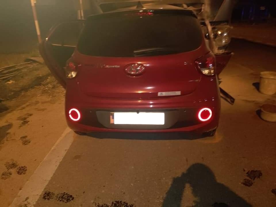 Hai người di chuyển trên xe Hyundai i10 tử vong