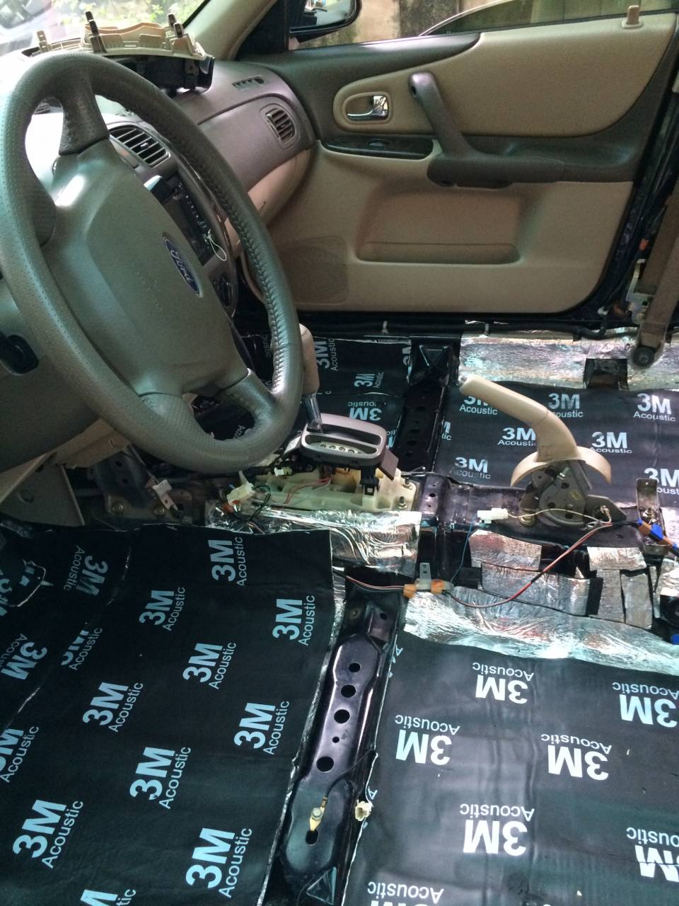 Tr&ecirc;n thị trường b&agrave;y b&aacute;n rất nhiều sản phẩm c&aacute;ch &acirc;m - ti&ecirc;u &acirc;m, bạn c&oacute; thể dễ d&agrave;ng t&igrave;m mua.