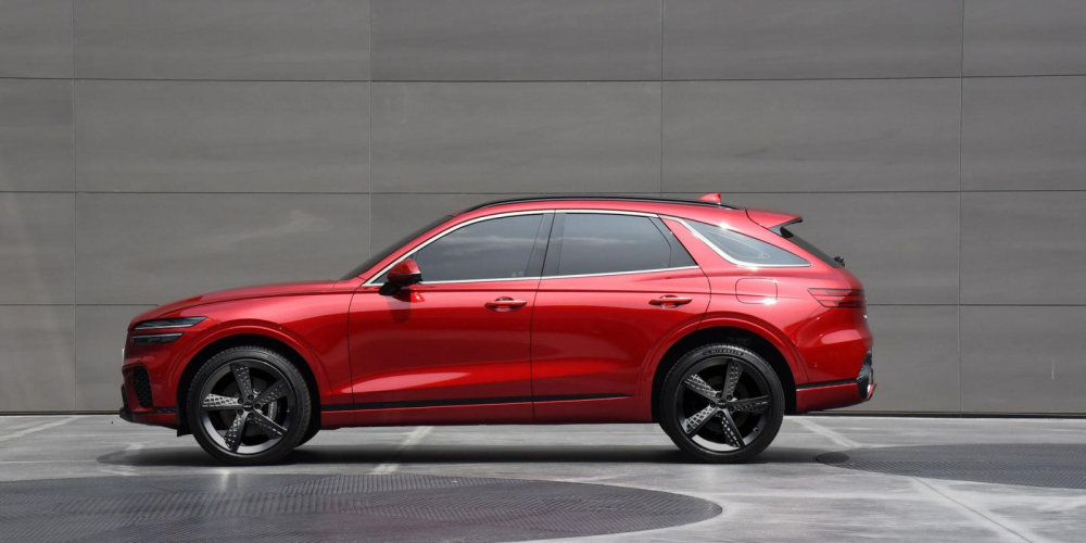 Genesis GV70 Sport 2021 c&ograve;n d&ugrave;ng v&agrave;nh 21 inch