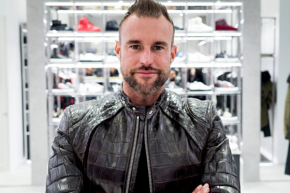 Nh&agrave; thiết kế thời trang Philipp Plein 