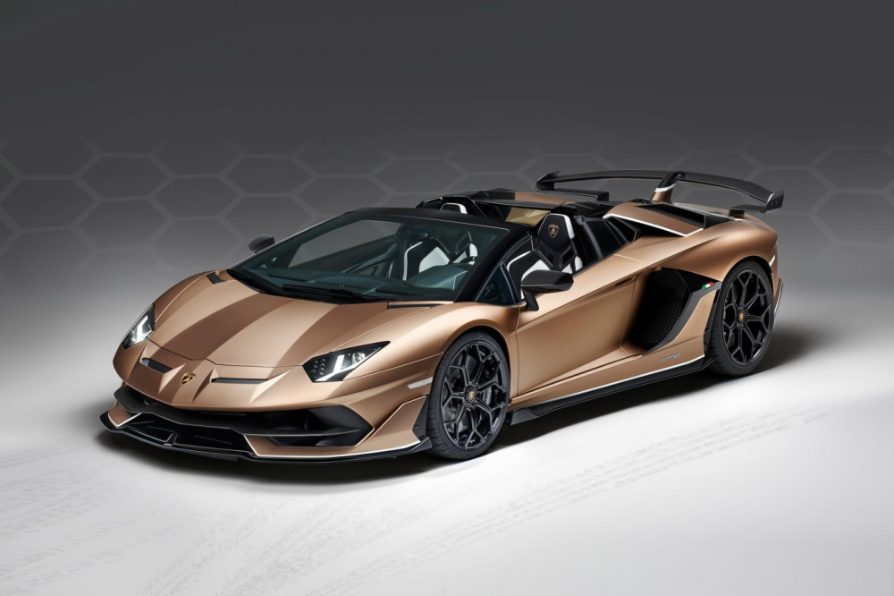 4 chiếc Lamborghini Aventador SVJ 2020 này thuộc cả bản Coupe và mui trần