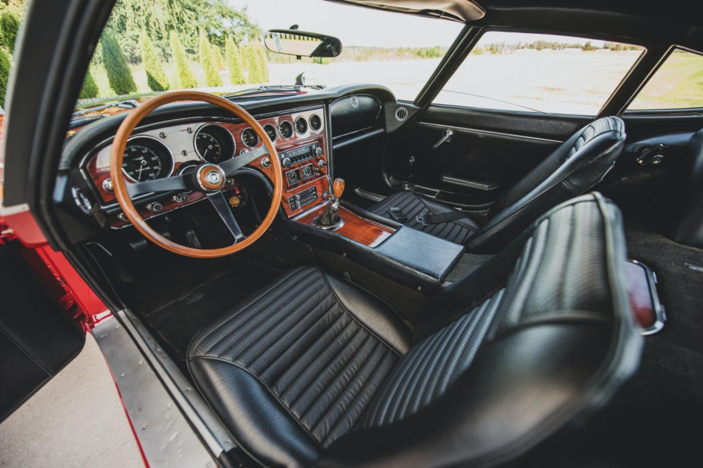 Nội thất của chiếc Toyota 2000GT 1967 Nội thất của chiếc Toyota 2000GT 1967