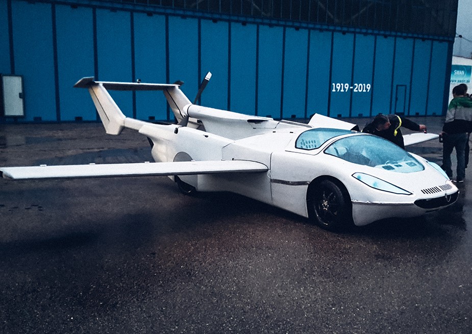 Klein Vision dự định sản xuất bản thương mại đầu tiên của AirCar trong 6 tháng tới