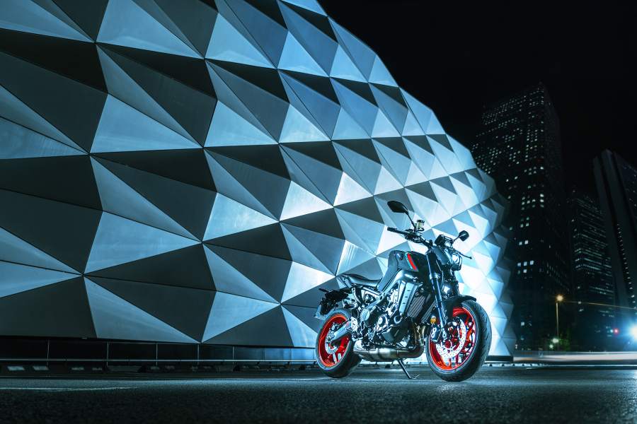 Yamaha MT-09 2021 với loạt thay đổi lớn từ ngoại h&igrave;nh cho tới trang bị