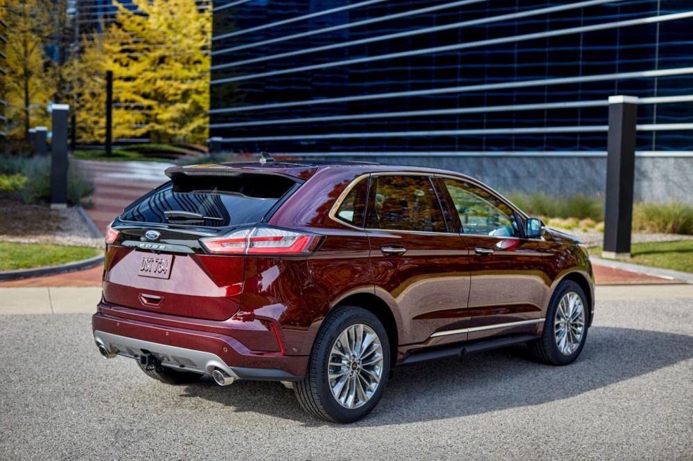 Ford Edge 2021 có thêm la-zăng mới