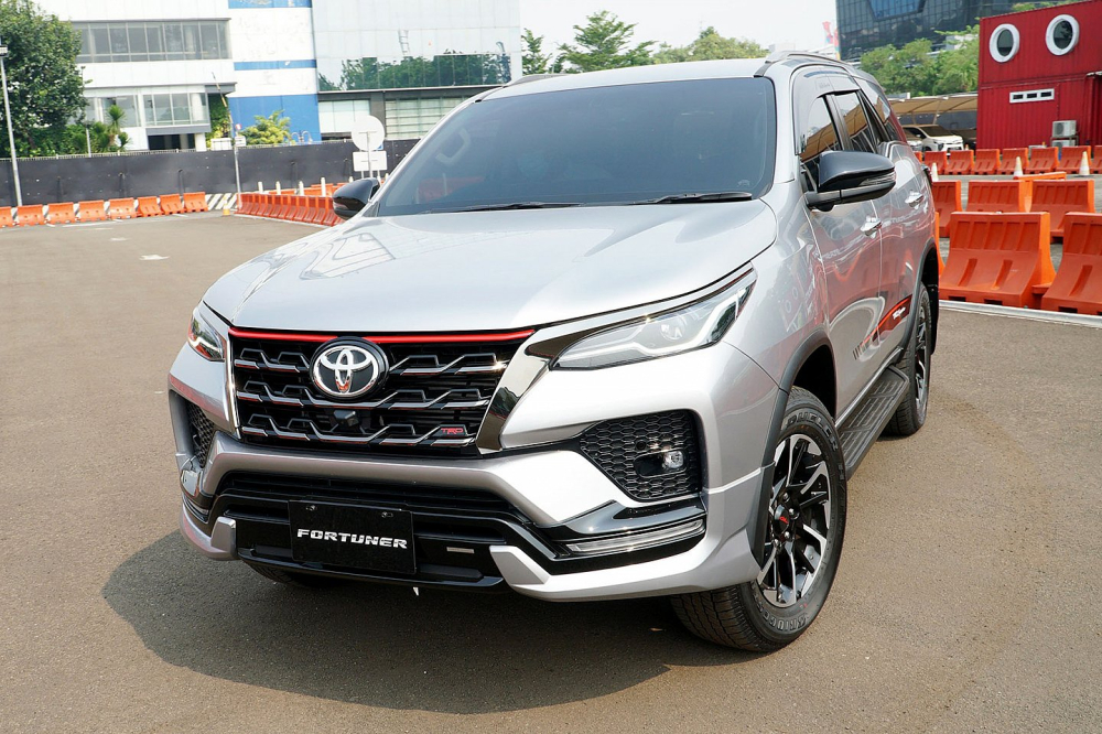 Toyota Fortuner TRD Sportivo 2020 tại thị trường Indonesia