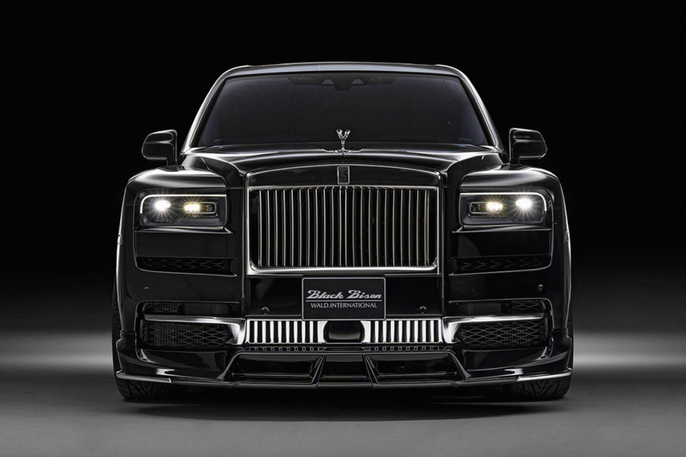 Đầu xe Rolls-Royce Cullinan Sports Line Black Bison Edition