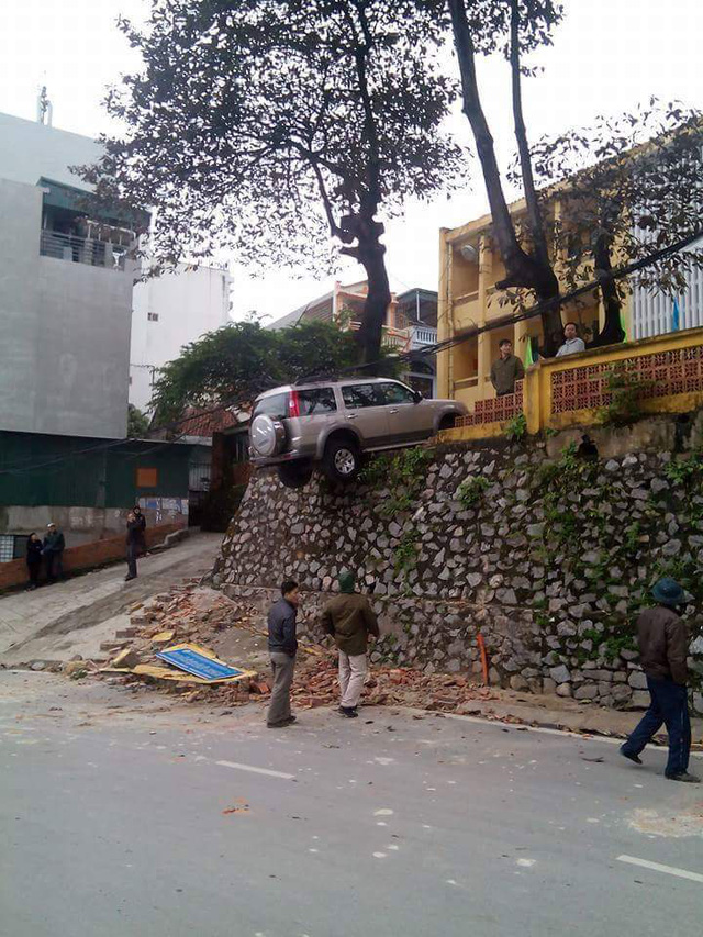Chiếc Ford Everest từng bị tai nạn vào năm 2016