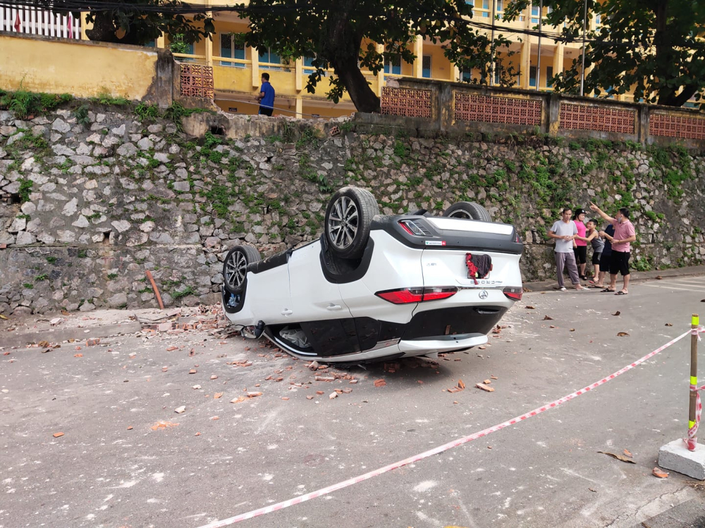 Chiếc Toyota Corolla Cross đã bị hư hỏng sau vụ tai nạn