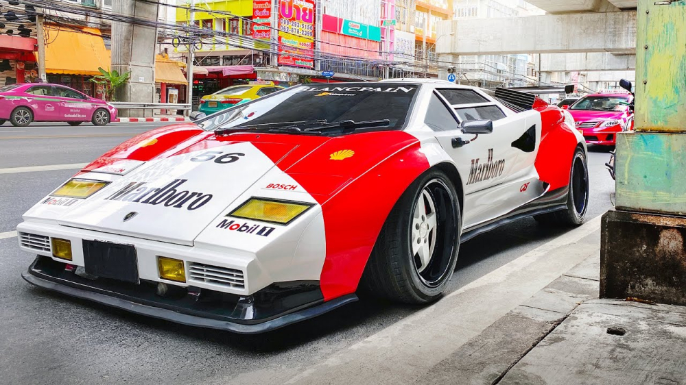Chiếc Lamborghini Countach nh&aacute;i&nbsp;của&nbsp;Saranyoo Prachakrit