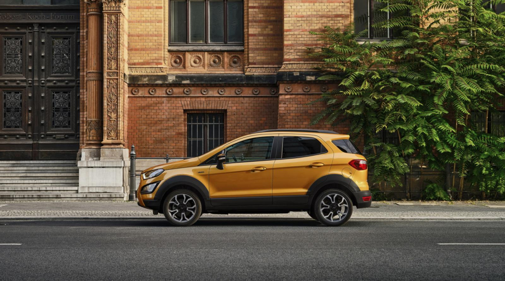 So với bản thường, Ford EcoSport Active 2021 có gầm cao hơn