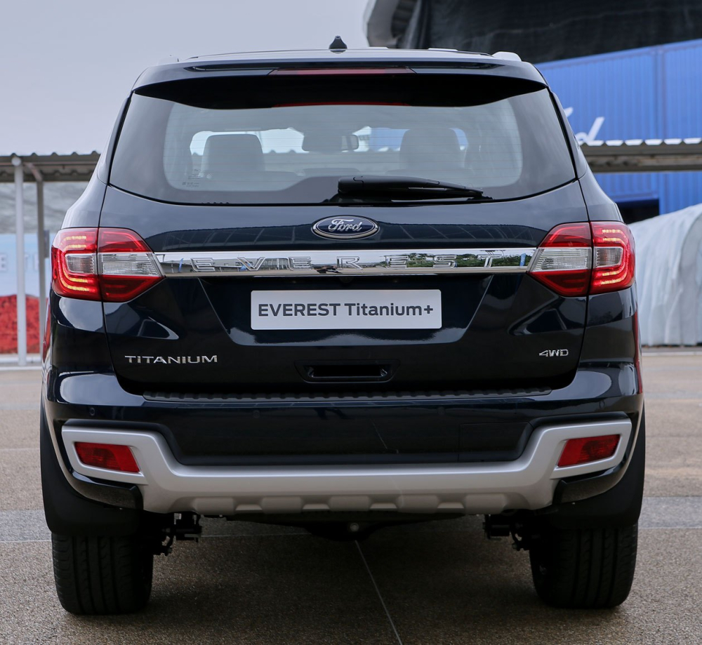 Ford Everest 2021 có khá nhiều trang bị an toàn