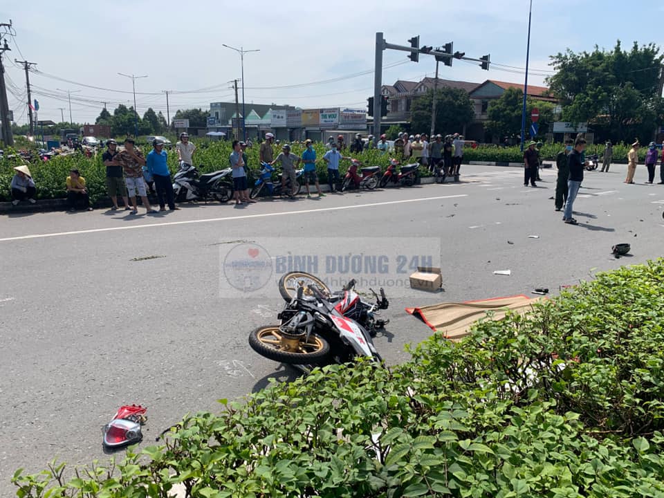 Vụ tai nạn khiến 1 người phụ nữ tử vong Vụ tai nạn khiến 1 người phụ nữ tử vong