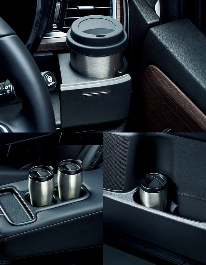 Mẫu MPV n&agrave;y c&ograve;n c&oacute; nhiều ngăn đựng cốc