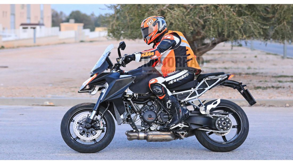 Super Duke GT 2021 sẽ sở hữu dàn khung sườn mới Super Duke GT 2021 sẽ sở hữu dàn khung sườn mới