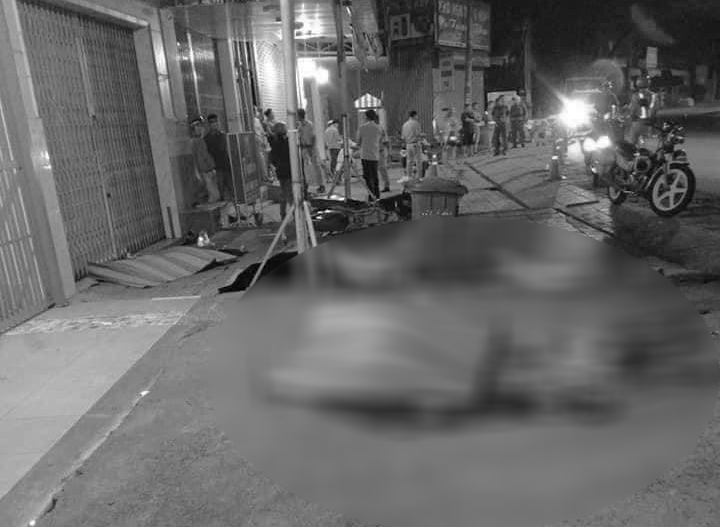 Lực lượng chức năng lấy lời khai các nhân chứng