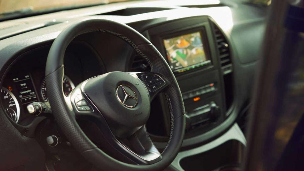 Hệ thống l&aacute;i của xe van Mercedes-Benz Metris