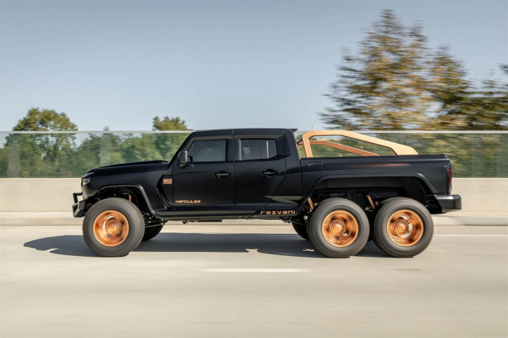 Rezvani Hercules 6×6 có cả động cơ diesel V6 Rezvani Hercules 6×6 có cả động cơ diesel V6