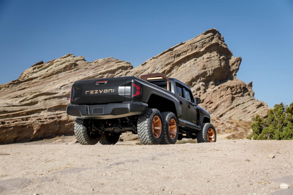 Rezvani Hercules 6×6 dành cho thị trường Mỹ Rezvani Hercules 6×6 dành cho thị trường Mỹ