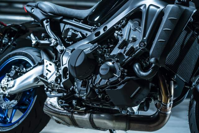 Động cơ CP3 889cc tr&ecirc;n Yamaha MT-09 SP 2021