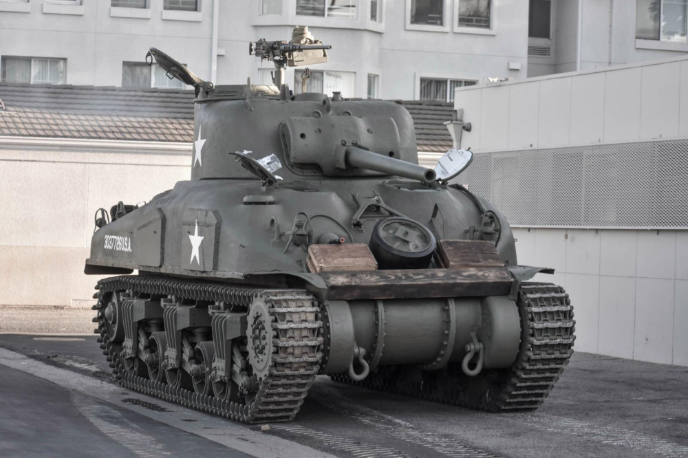 Sherman M4A1 Grizzly l&agrave; một mẫu xe tăng được chế tạo trong năm 1943