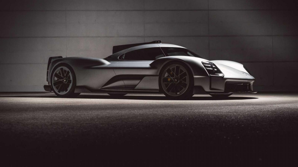Thật khó tin khi chiếc Porsche 919 Street này chỉ là mô hình đất sét Thật khó tin khi chiếc Porsche 919 Street này chỉ là mô hình đất sét