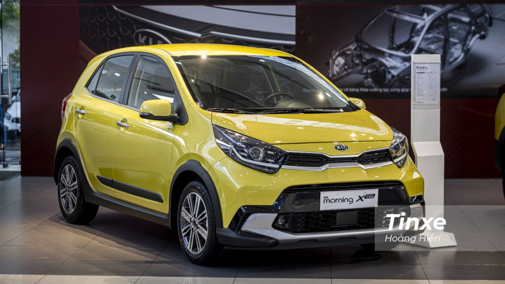 Trang bị an toàn của KIA Morning X-line và GT-line cũng khá đầy đủ với hệ thống chống bó cứng phanh ABS, hệ thống cân bằng điện tử ESC, hệ thống hỗ trợ khởi hành ngang dốc HAC, 2 túi khí,..