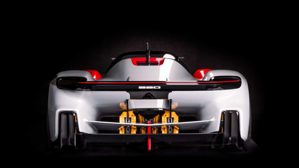 Trực diện đu&ocirc;i xe Porsche Vision 920