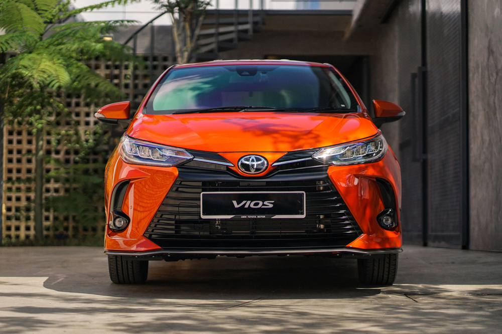 Cận cảnh đầu xe của Toyota Vios 2020