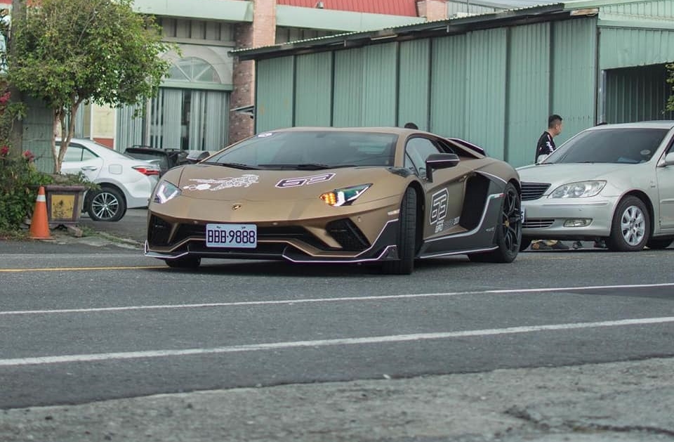 Lamborghini Aventador S Taiwan Edition với nhiều điểm nhấn rất ri&ecirc;ng biệt