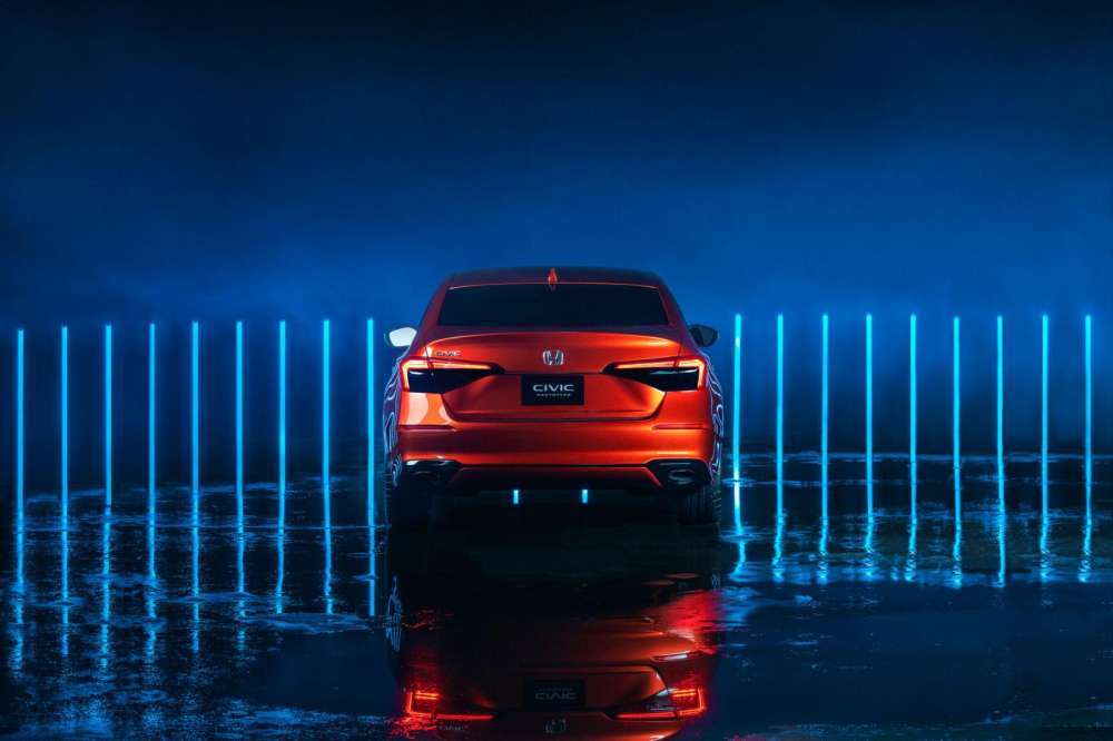Honda Civic 2022 nhìn từ phía sau