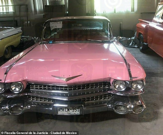 Cadillac El Dorado m&agrave;u hồng