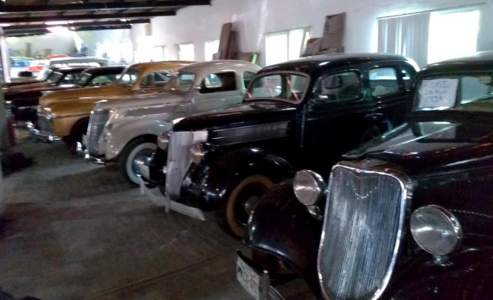 Ngo&agrave;i &ocirc; t&ocirc; cổ, cựu cảnh s&aacute;t trưởng th&agrave;nh phố Mexico c&ograve;n sưu tập nhiều m&oacute;n đồ gi&aacute; trị kh&aacute;c