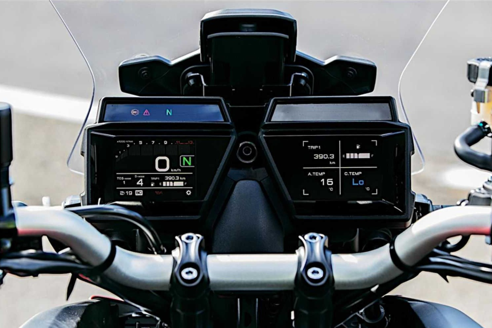 Đồng hồ xe Yamaha Tracer 9 2021