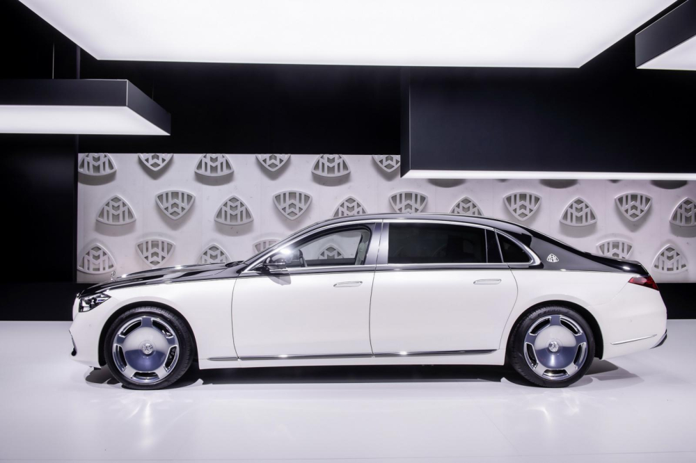 Mercedes-Maybach S-Class 2021 với vành 20 inch