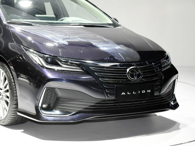 Cận cảnh thiết kế đầu xe của Toyota Allion 2021