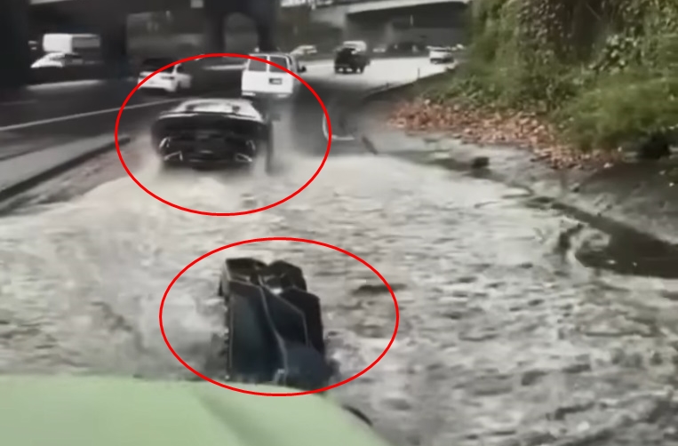 Thôi chết gần đến đường khô ráo thì xe bung cản va sau ra khỏi xe