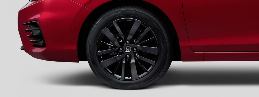 Bộ vành 16 inch màu tối của Honda City Hatchback 2021 bản RS