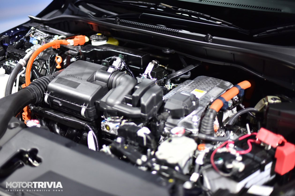 Honda City e:HEV RS 2021 được trang bị hệ truyền động hybrid với máy xăng 1,5 lít