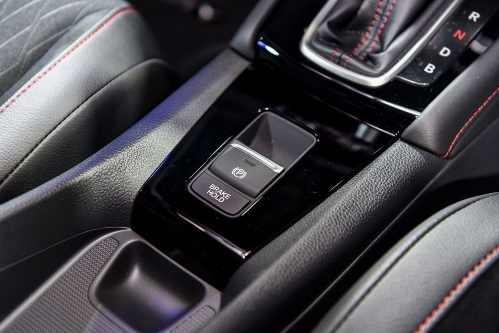 Phanh đỗ xe điện tử của Honda City e:HEV RS 2021