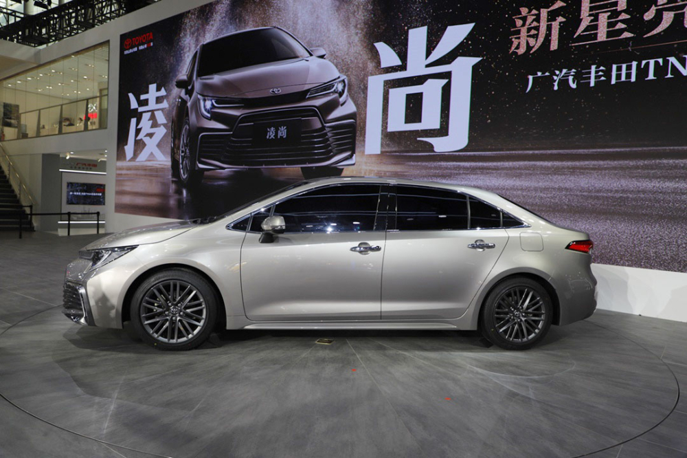 Toyota Levin GT 2021 lớn hơn Corolla nhưng nhỏ hơn Camry