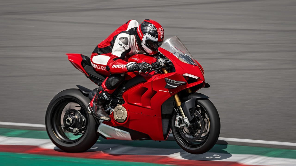 Ducati Panigale V4 S 2020